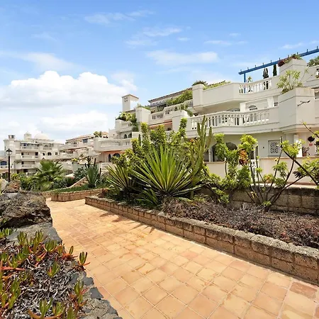 Parque Lotos Daire Puerto de la Cruz (Tenerife)
