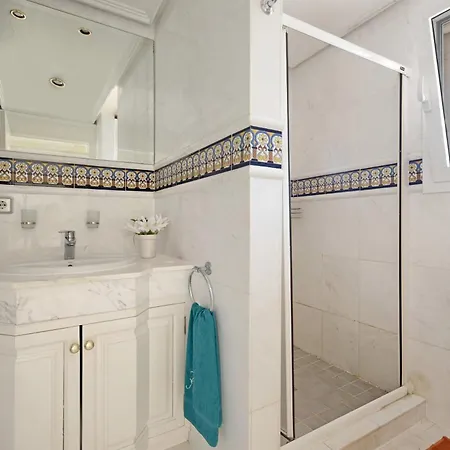 Parque Lotos Apartment